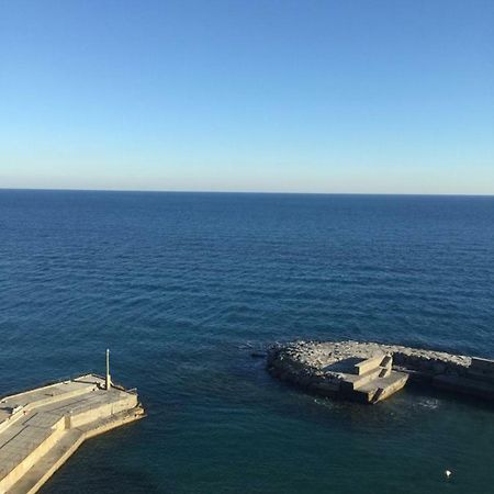Marina Capo Pino Villa Sanremo Ngoại thất bức ảnh