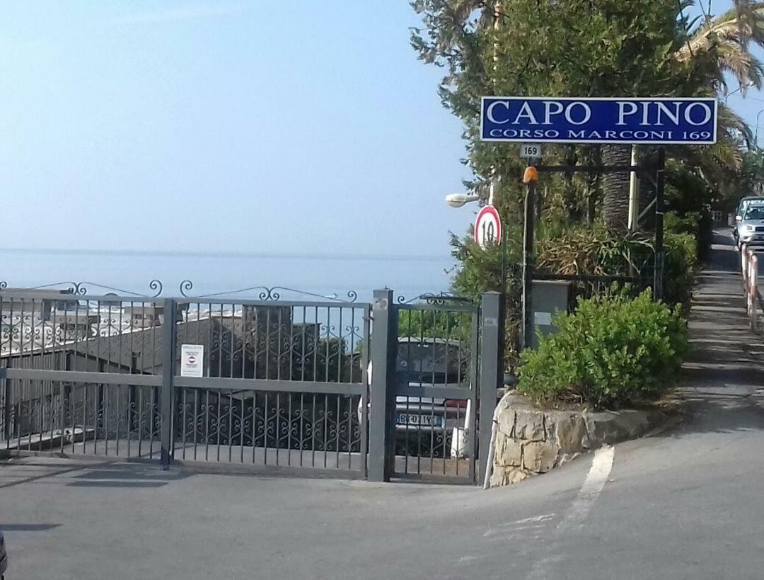 Marina Capo Pino Villa Sanremo Ngoại thất bức ảnh